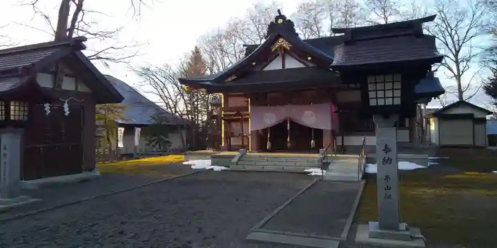 鷹栖神社の本殿・本堂