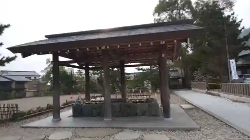 丹後一ノ宮 元伊勢 籠神社の手水舎