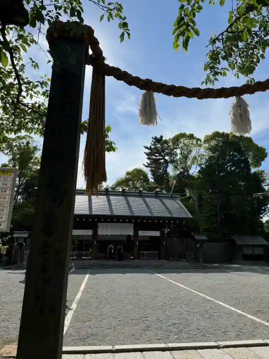 伊勢山皇大神宮の{uncategorized: "未分類", other: "その他", undefined: "問題あり", building: "その他建物", grave: "お墓", sacred_gate: "鳥居", guardian: "狛犬", statue: "像", buddha: "仏像", history: "歴史", nature: "自然", garden: "庭園", animal: "動物", pagoda: "塔", temizu: "手水舎", mountain_gate: "山門・神門", sanctuary: "本殿・本堂", subordinate: "末社・摂社", art: "芸術", scenery: "景色", jizo: "地蔵", ema: "絵馬", goshuin: "御朱印", omikuji: "おみくじ", items: "授与品その他", amulet: "お守り", goshuincho: "御朱印帳", eats: "食事", festival: "お祭り", votive_dance: "神楽", shichigosan: "七五三参", wedding: "結婚式", experience: "体験その他", initially: "初詣", around: "周辺", anti_infection: "感染症対策"}