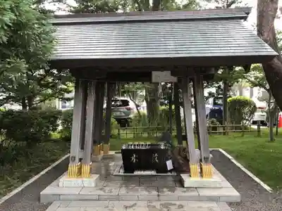 西野神社の手水舎