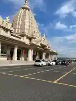 川崎大師交通安全祈祷殿の{uncategorized: "未分類", other: "その他", undefined: "問題あり", building: "その他建物", grave: "お墓", sacred_gate: "鳥居", guardian: "狛犬", statue: "像", buddha: "仏像", history: "歴史", nature: "自然", garden: "庭園", animal: "動物", pagoda: "塔", temizu: "手水舎", mountain_gate: "山門・神門", sanctuary: "本殿・本堂", subordinate: "末社・摂社", art: "芸術", scenery: "景色", jizo: "地蔵", ema: "絵馬", goshuin: "御朱印", omikuji: "おみくじ", items: "授与品その他", amulet: "お守り", goshuincho: "御朱印帳", eats: "食事", festival: "お祭り", votive_dance: "神楽", shichigosan: "七五三参", wedding: "結婚式", experience: "体験その他", initially: "初詣", around: "周辺", anti_infection: "感染症対策"}