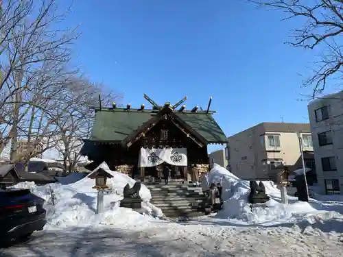 札幌諏訪神社の本殿・本堂