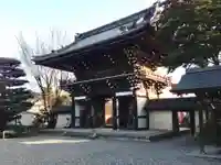 梅宮大社の山門・神門