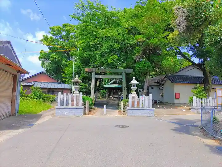 神明社(小沢)の鳥居