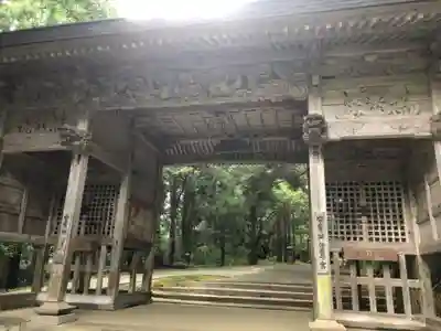 倭文神社の山門・神門