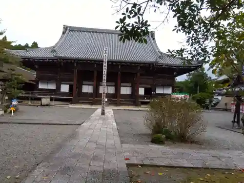 西教寺の本殿・本堂