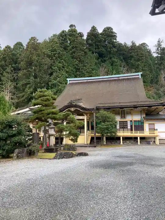 西南院の本殿・本堂