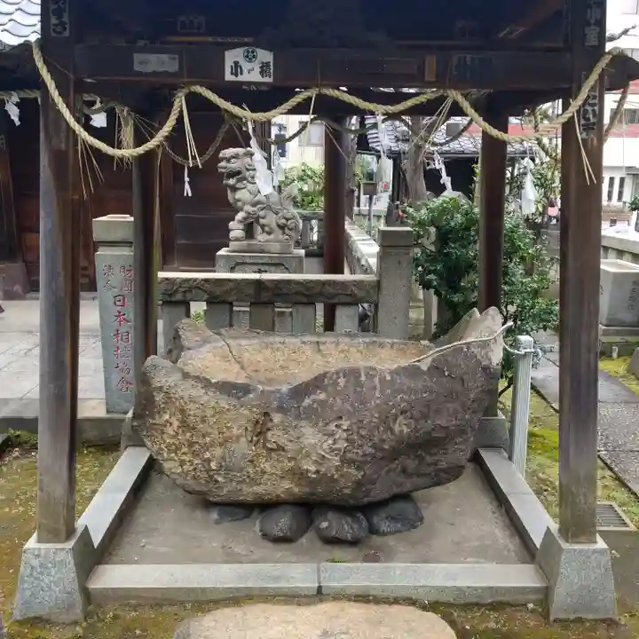 野見宿禰神社の手水舎