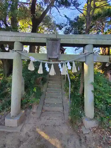  三嶋神社の末社