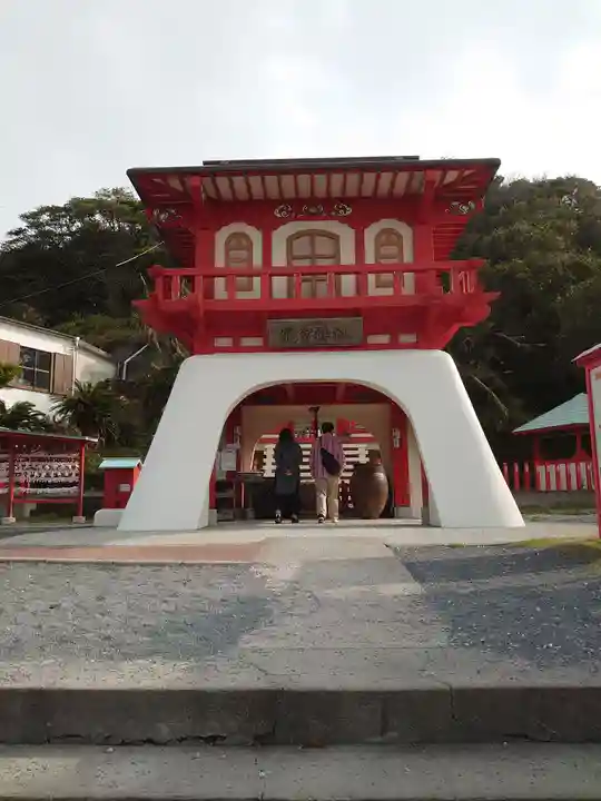 龍宮神社の山門・神門