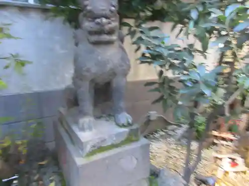 末廣神社の狛犬