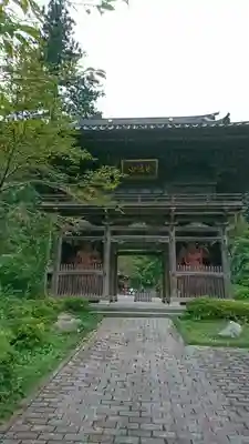 満願寺の山門・神門