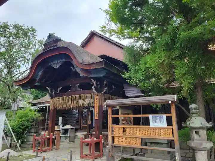 下御霊神社の本殿・本堂
