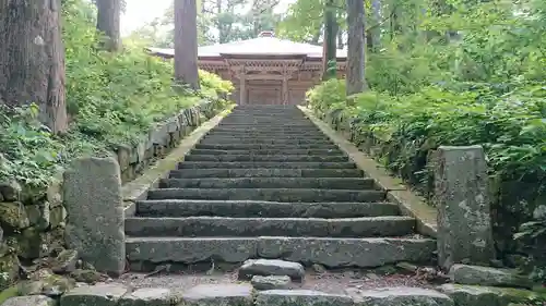 大山寺阿弥陀堂の建物その他