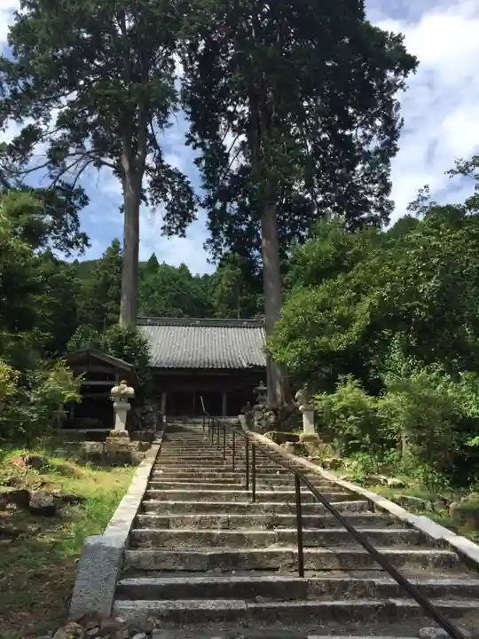 観音寺の山門・神門