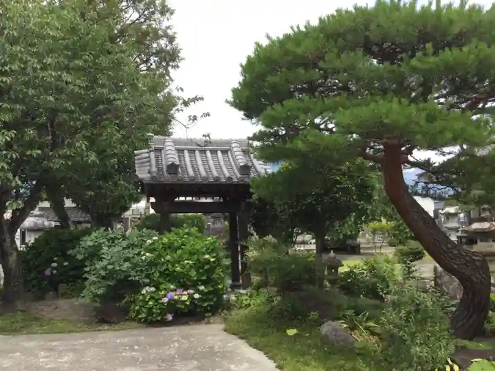西光寺(山梨県)
