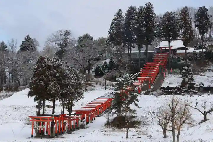 高屋敷稲荷神社の景色