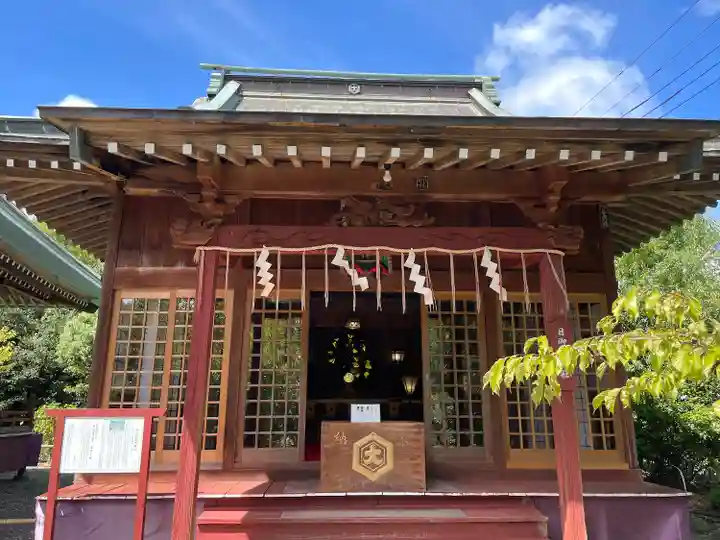 國吉神社の本殿・本堂