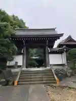 感応院の山門・神門