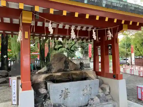 浅草神社の手水舎