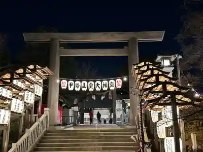 伊勢山皇大神宮の鳥居