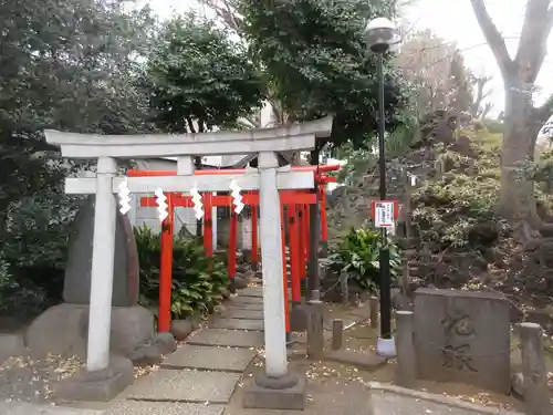 鳩森八幡神社の末社・摂社