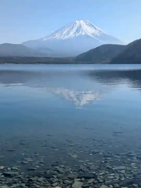 富士山本宮浅間大社の{uncategorized: "未分類", other: "その他", undefined: "問題あり", building: "その他建物", grave: "お墓", sacred_gate: "鳥居", guardian: "狛犬", statue: "像", buddha: "仏像", history: "歴史", nature: "自然", garden: "庭園", animal: "動物", pagoda: "塔", temizu: "手水舎", mountain_gate: "山門・神門", sanctuary: "本殿・本堂", subordinate: "末社・摂社", art: "芸術", scenery: "景色", jizo: "地蔵", ema: "絵馬", goshuin: "御朱印", omikuji: "おみくじ", items: "授与品その他", amulet: "お守り", goshuincho: "御朱印帳", eats: "食事", festival: "お祭り", votive_dance: "神楽", shichigosan: "七五三参", wedding: "結婚式", experience: "体験その他", initially: "初詣", around: "周辺", anti_infection: "感染症対策"}