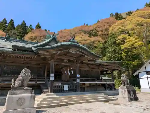 函館八幡宮の{uncategorized: "未分類", other: "その他", undefined: "問題あり", building: "その他建物", grave: "お墓", sacred_gate: "鳥居", guardian: "狛犬", statue: "像", buddha: "仏像", history: "歴史", nature: "自然", garden: "庭園", animal: "動物", pagoda: "塔", temizu: "手水舎", mountain_gate: "山門・神門", sanctuary: "本殿・本堂", subordinate: "末社・摂社", art: "芸術", scenery: "景色", jizo: "地蔵", ema: "絵馬", goshuin: "御朱印", omikuji: "おみくじ", items: "授与品その他", amulet: "お守り", goshuincho: "御朱印帳", eats: "食事", festival: "お祭り", votive_dance: "神楽", shichigosan: "七五三参", wedding: "結婚式", experience: "体験その他", initially: "初詣", around: "周辺", anti_infection: "感染症対策"}