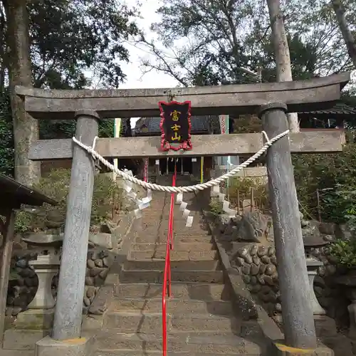 富士嶽神社の鳥居