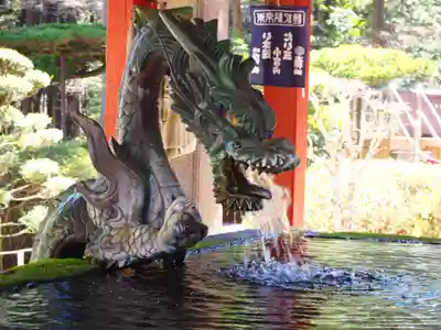 北口本宮冨士浅間神社の手水舎