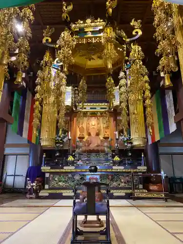 東光寺の本殿