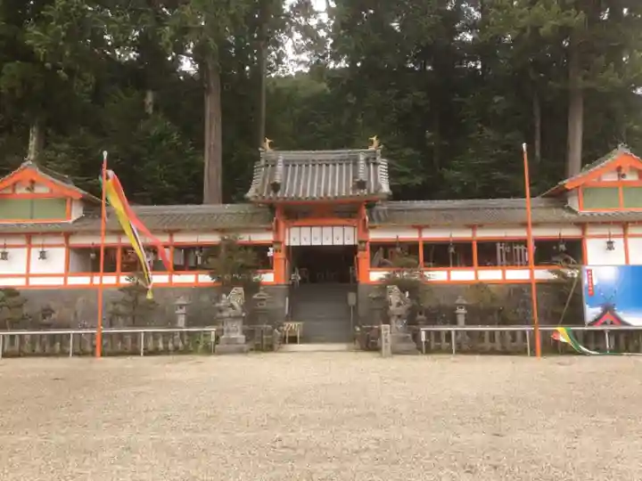 墨坂神社の山門・神門