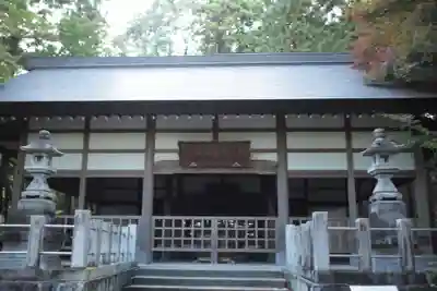 秩父御嶽神社の本殿・本堂