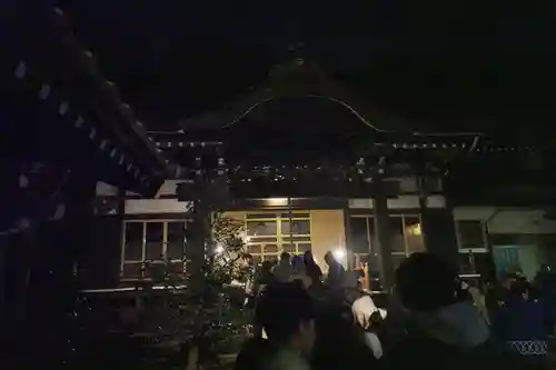 萬蔵寺の本殿・本堂