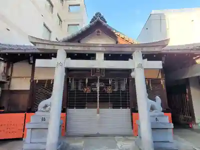 観亀稲荷神社(觀亀神社)の鳥居