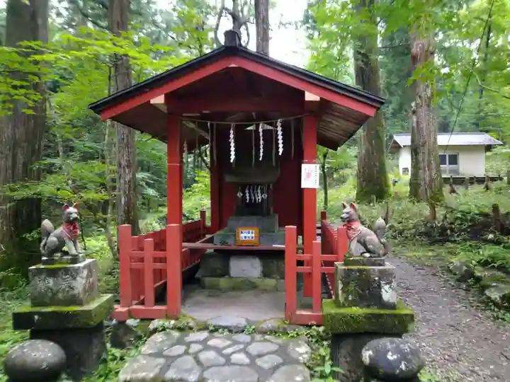 瀧尾神社(日光二荒山神社別宮)の末社・摂社