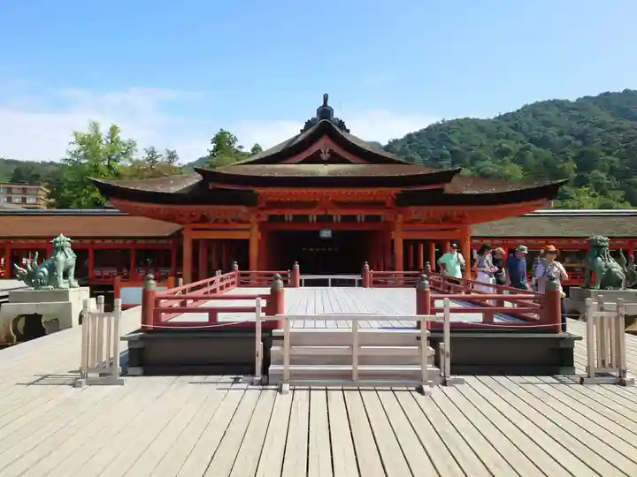 厳島神社(広島県)