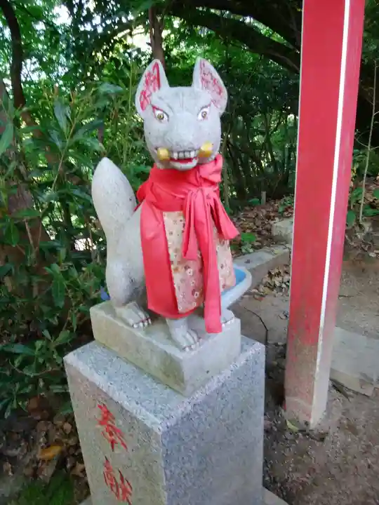 天開稲荷社の狛犬