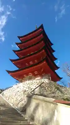厳島神社の塔