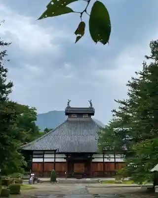 長國寺の本殿・本堂