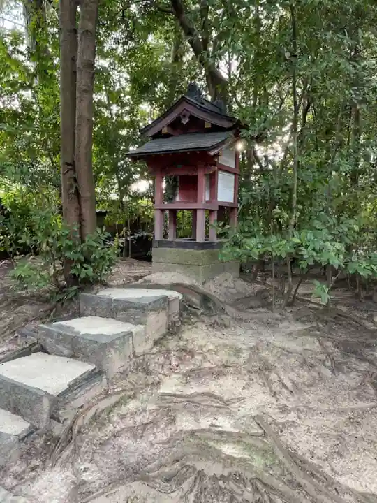 西方院の末社・摂社