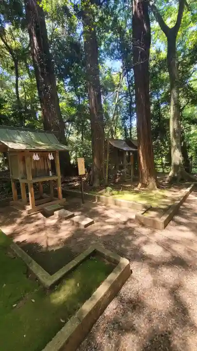 鹿島神宮の{uncategorized: "未分類", other: "その他", undefined: "問題あり", building: "その他建物", grave: "お墓", sacred_gate: "鳥居", guardian: "狛犬", statue: "像", buddha: "仏像", history: "歴史", nature: "自然", garden: "庭園", animal: "動物", pagoda: "塔", temizu: "手水舎", mountain_gate: "山門・神門", sanctuary: "本殿・本堂", subordinate: "末社・摂社", art: "芸術", scenery: "景色", jizo: "地蔵", ema: "絵馬", goshuin: "御朱印", omikuji: "おみくじ", items: "授与品その他", amulet: "お守り", goshuincho: "御朱印帳", eats: "食事", festival: "お祭り", votive_dance: "神楽", shichigosan: "七五三参", wedding: "結婚式", experience: "体験その他", initially: "初詣", around: "周辺", anti_infection: "感染症対策"}