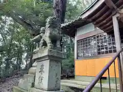 須賀神社の狛犬