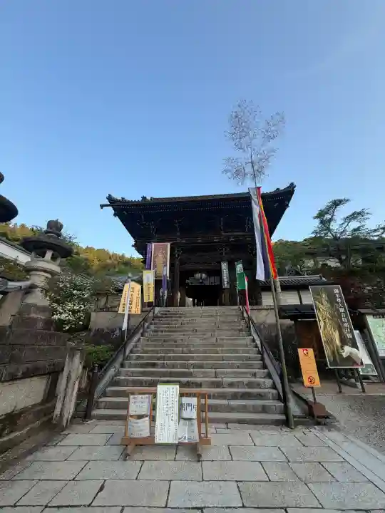 長谷寺の{uncategorized: "未分類", other: "その他", undefined: "問題あり", building: "その他建物", grave: "お墓", sacred_gate: "鳥居", guardian: "狛犬", statue: "像", buddha: "仏像", history: "歴史", nature: "自然", garden: "庭園", animal: "動物", pagoda: "塔", temizu: "手水舎", mountain_gate: "山門・神門", sanctuary: "本殿・本堂", subordinate: "末社・摂社", art: "芸術", scenery: "景色", jizo: "地蔵", ema: "絵馬", goshuin: "御朱印", omikuji: "おみくじ", items: "授与品その他", amulet: "お守り", goshuincho: "御朱印帳", eats: "食事", festival: "お祭り", votive_dance: "神楽", shichigosan: "七五三参", wedding: "結婚式", experience: "体験その他", initially: "初詣", around: "周辺", anti_infection: "感染症対策"}