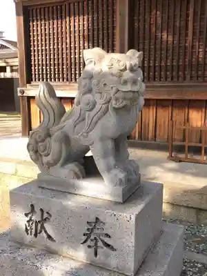 舞子六神社/まいこむの宮の狛犬