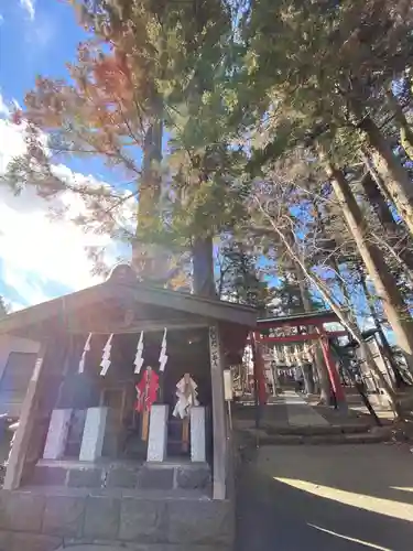 諏訪内山神社の建物その他