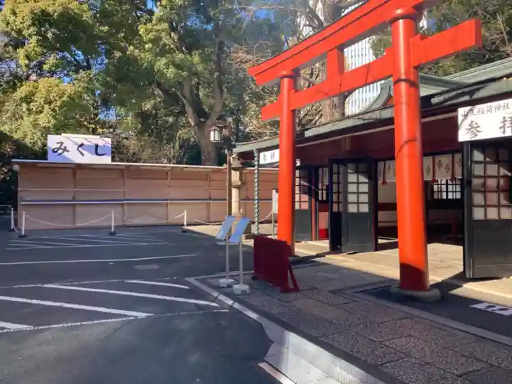 日枝神社の鳥居