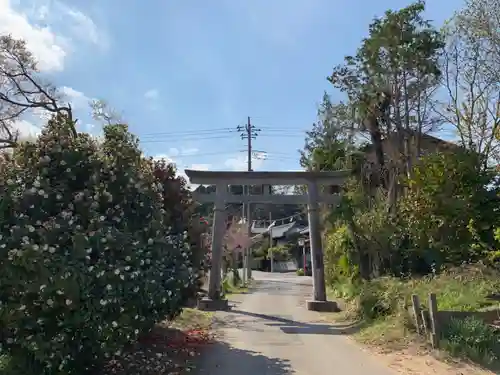 八幡神社の鳥居