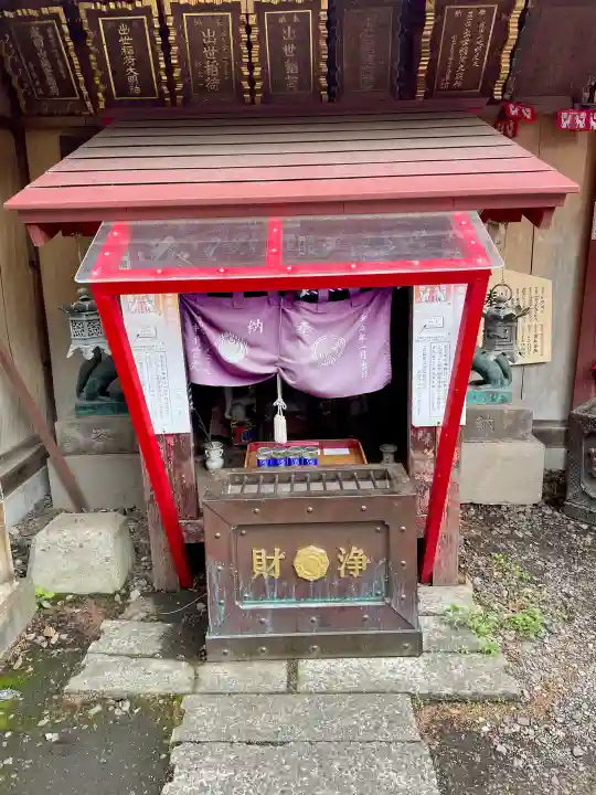 咤枳尼天堂 (出世稲荷)の{uncategorized: "未分類", other: "その他", undefined: "問題あり", building: "その他建物", grave: "お墓", sacred_gate: "鳥居", guardian: "狛犬", statue: "像", buddha: "仏像", history: "歴史", nature: "自然", garden: "庭園", animal: "動物", pagoda: "塔", temizu: "手水舎", mountain_gate: "山門・神門", sanctuary: "本殿・本堂", subordinate: "末社・摂社", art: "芸術", scenery: "景色", jizo: "地蔵", ema: "絵馬", goshuin: "御朱印", omikuji: "おみくじ", items: "授与品その他", amulet: "お守り", goshuincho: "御朱印帳", eats: "食事", festival: "お祭り", votive_dance: "神楽", shichigosan: "七五三参", wedding: "結婚式", experience: "体験その他", initially: "初詣", around: "周辺", anti_infection: "感染症対策"}