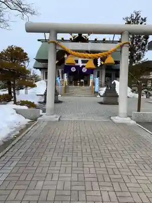 烈々布神社の鳥居